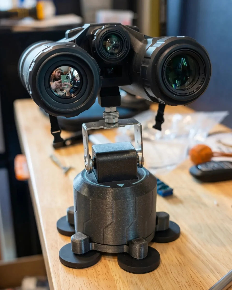 S3X carrying a thermal optic on a workbench